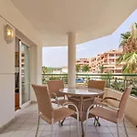Beachfront Costa Appartement