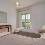 شقة Beachfront Costa تورّوكس كوستا