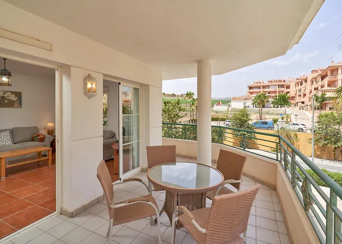 Beachfront Costa Апартаменты
